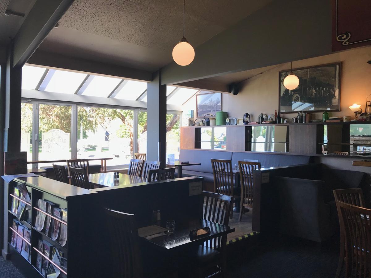 Craythornes Halswell Hotel クライストチャーチ エクステリア 写真